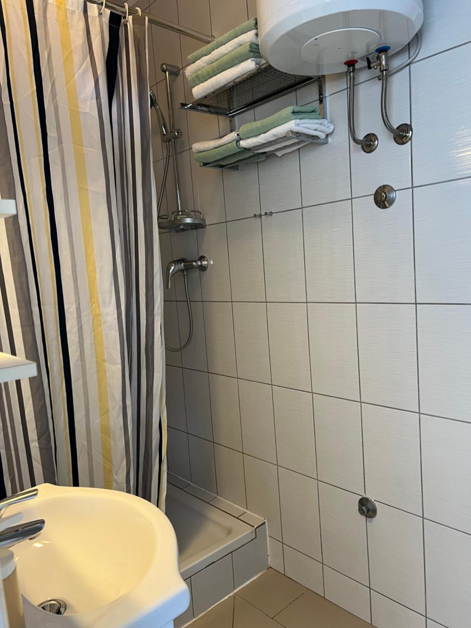 Apartment Vrata Velebita Karlobag Extérieur photo